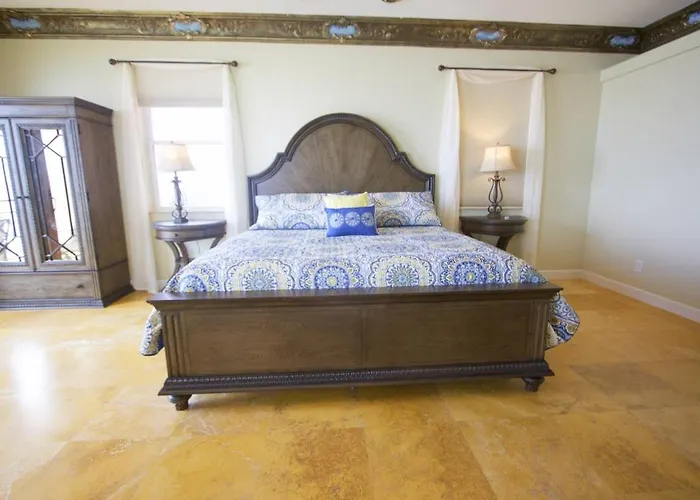 Vista Del Mar By Goldencoastrentals *