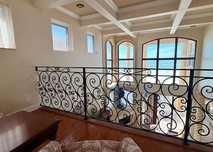 Vista Del Mar By Goldencoastrentals *