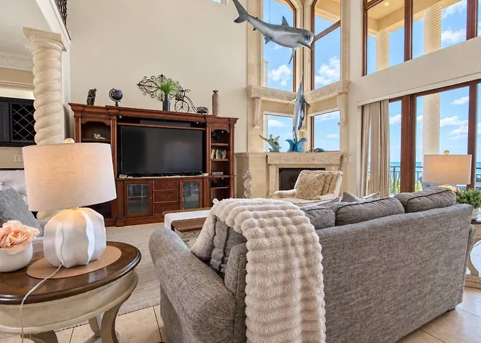 Vista Del Mar By Goldencoastrentals