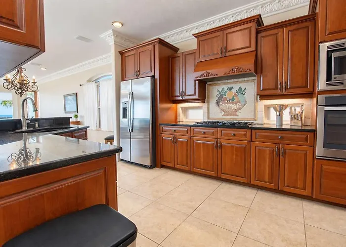 Vista Del Mar By Goldencoastrentals